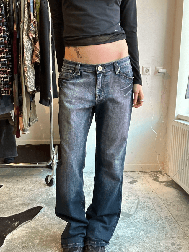 wide fit jeans with embroidery on back pockets